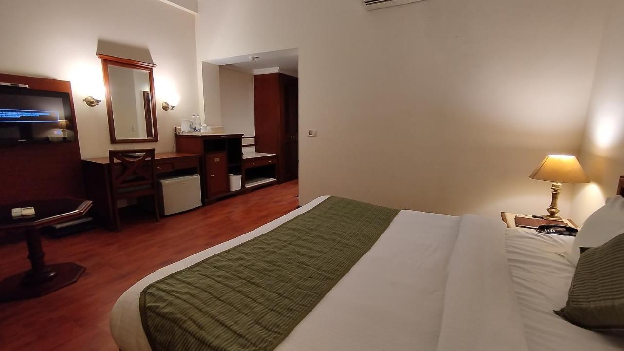 Hotel Sepal Bathinda Zewnętrze zdjęcie