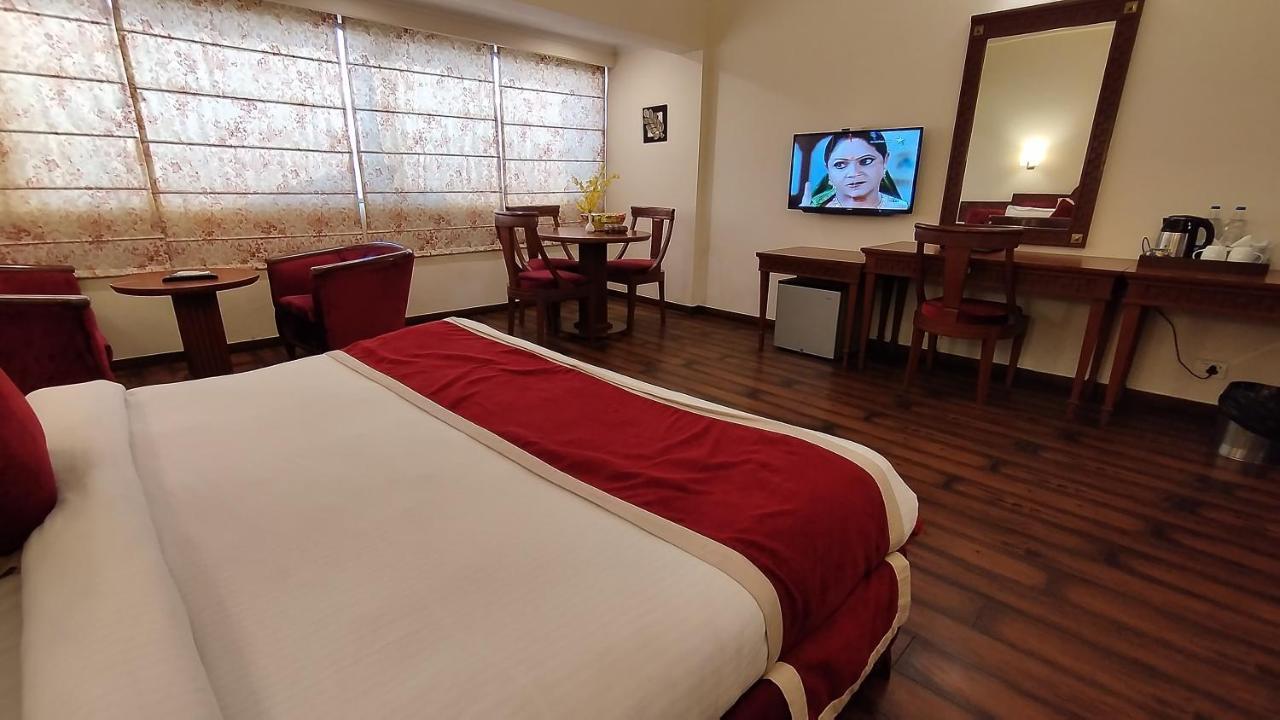 Hotel Sepal Bathinda Zewnętrze zdjęcie