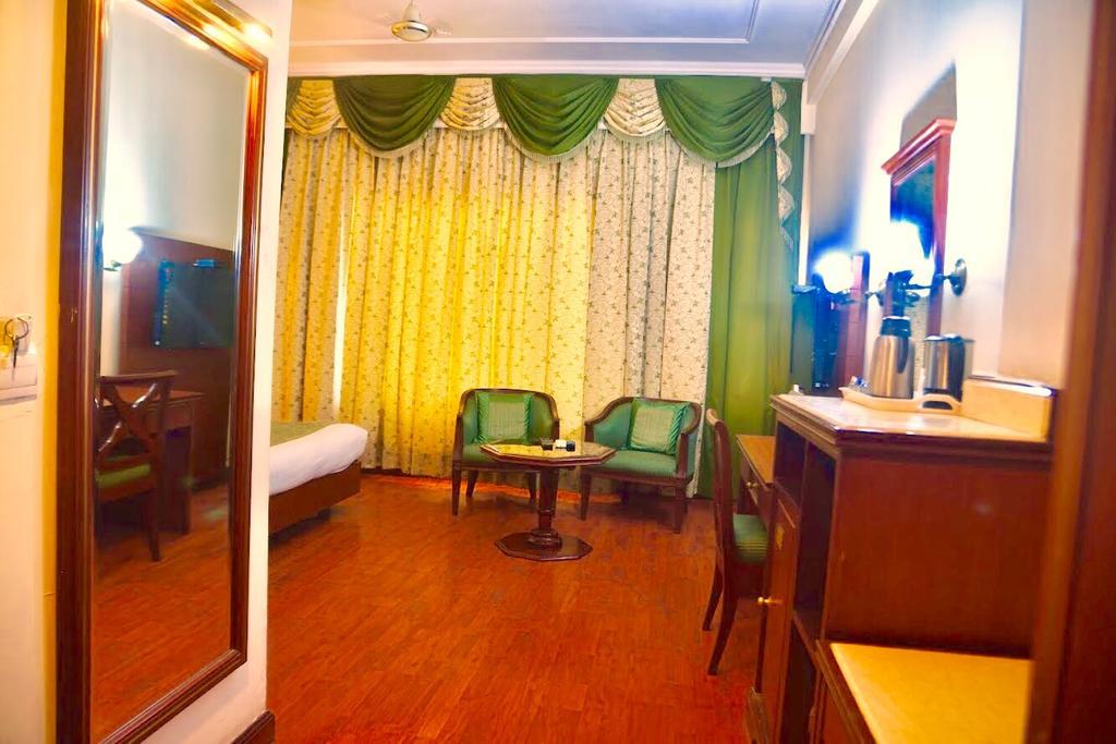 Hotel Sepal Bathinda Zewnętrze zdjęcie