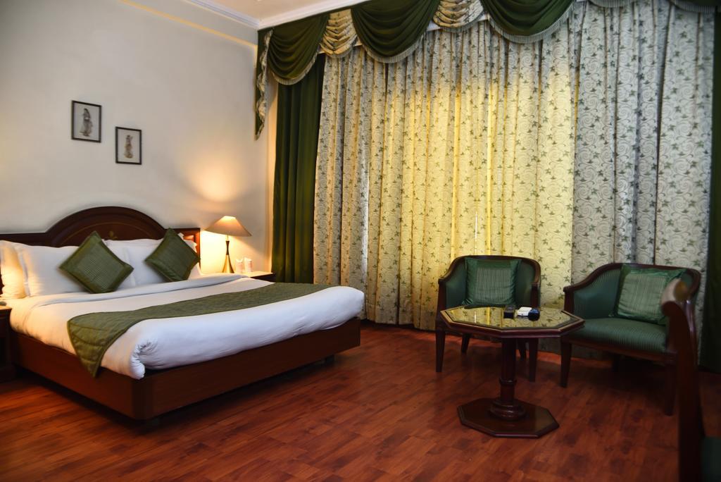 Hotel Sepal Bathinda Zewnętrze zdjęcie