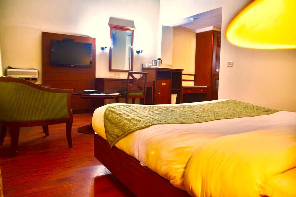 Hotel Sepal Bathinda Zewnętrze zdjęcie